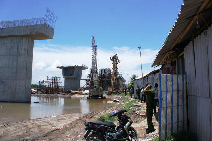 Hải Phòng: Điều tra vụ sập cẩu khiến 06 công nhân bị thương và thiệt mạng